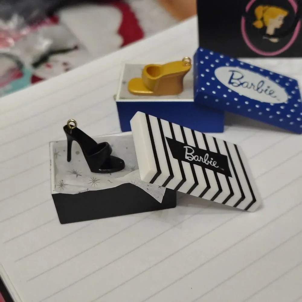 VTG Hallmark 1999 Barbie Doll Case & 2003 Barbie Shopping For Shoes Miniature...